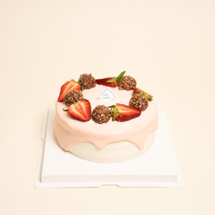 Strawberry Chocolate Cake